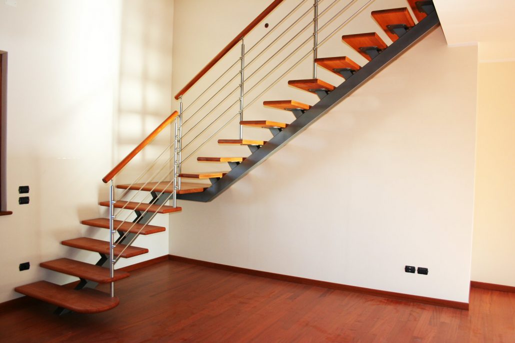 Carpintería para escaleras de madera, presupuesto sin compromiso